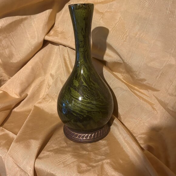 Stunning Vintage Glass Vase - Picture 2 of 4